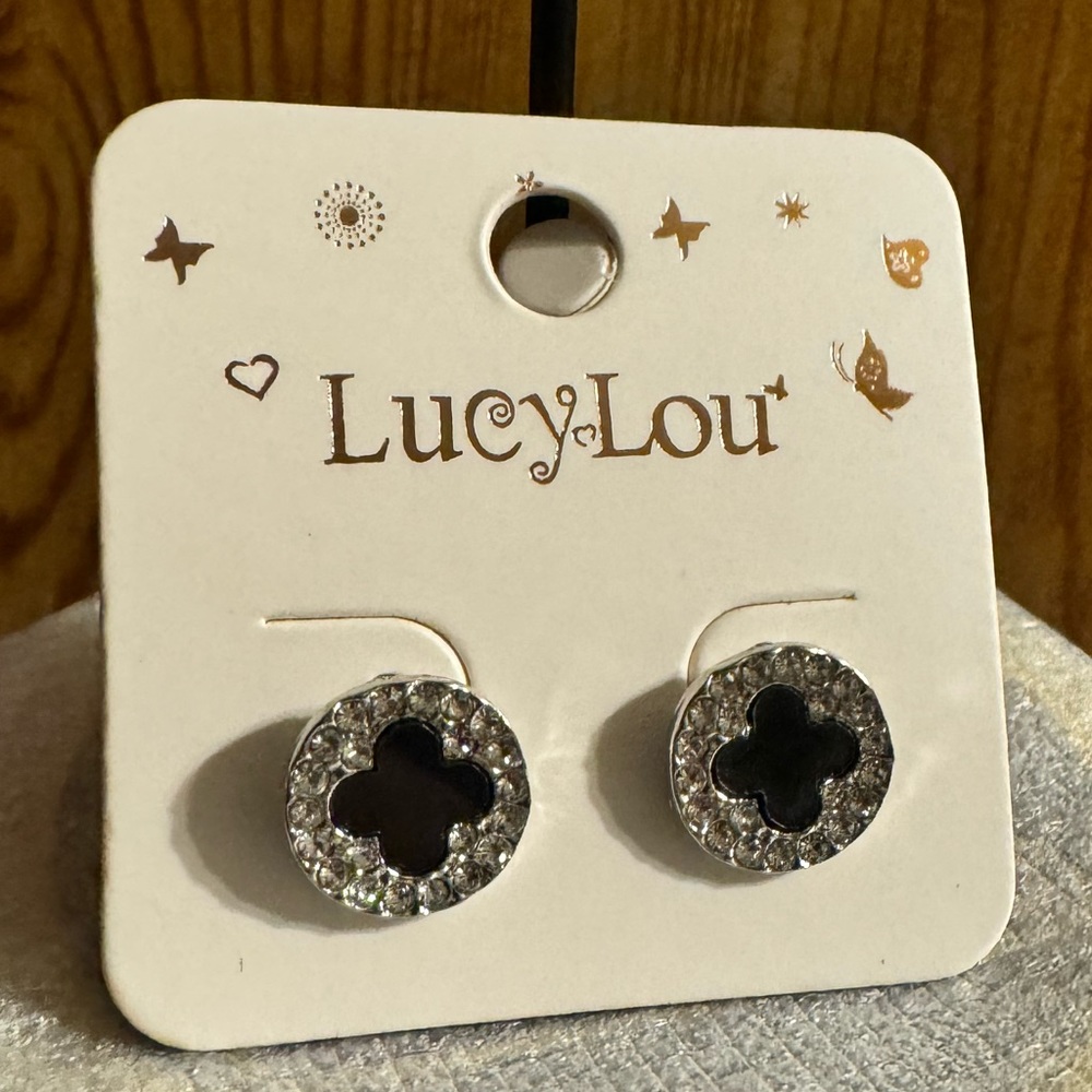 Lucy Lou Silver Tone Clover Stud Earrings